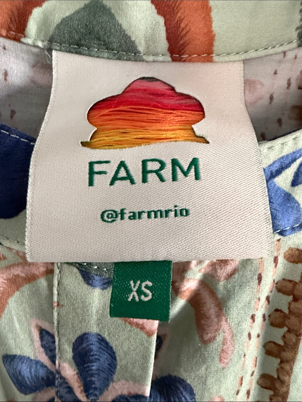 New FARM Rio Ocean Tapestry Romper. Size XS - Picture 6 of 14